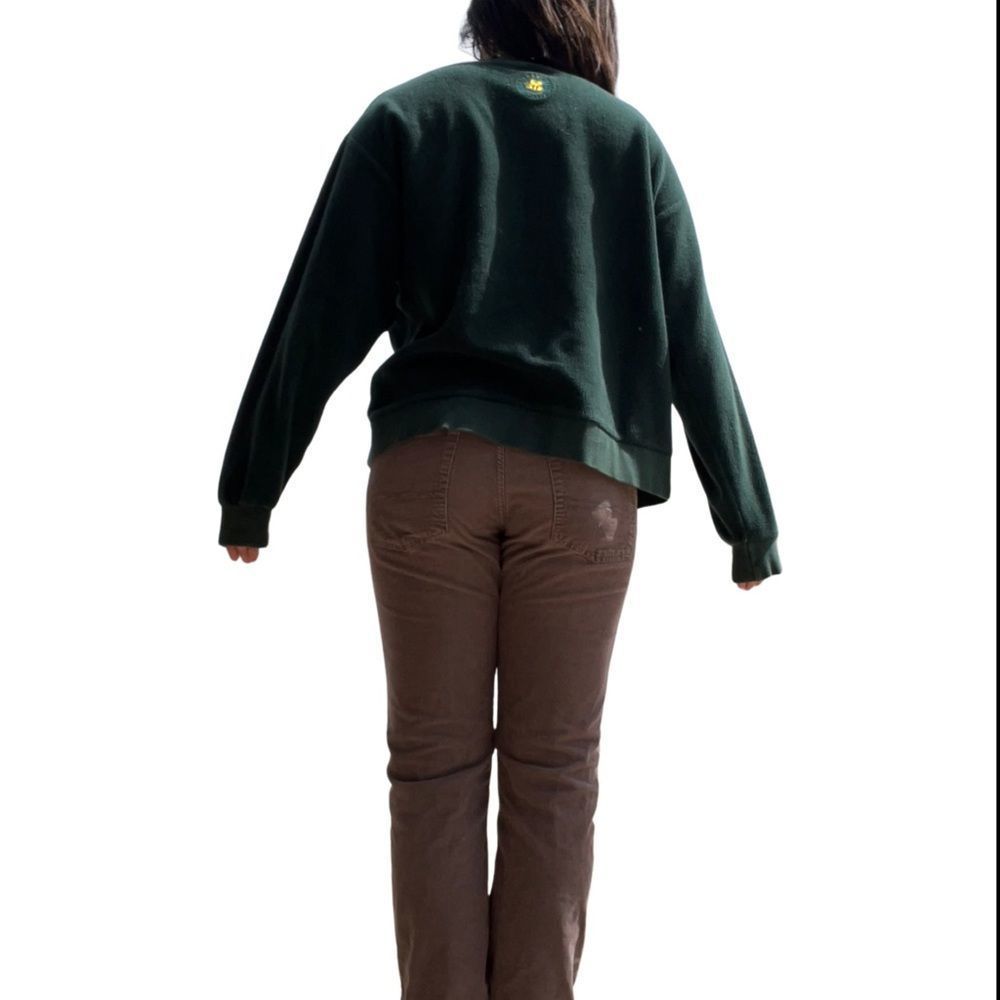 Vintage Disney’s Winnie the Pooh Crewneck - Picture 4 of 5